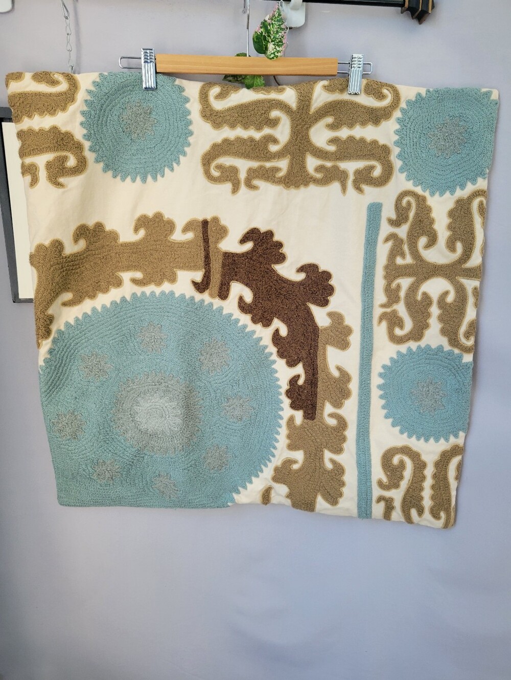 Pottery Barn Suzani Crewel Embroidered Decorative Pillow Cover 26 x 26